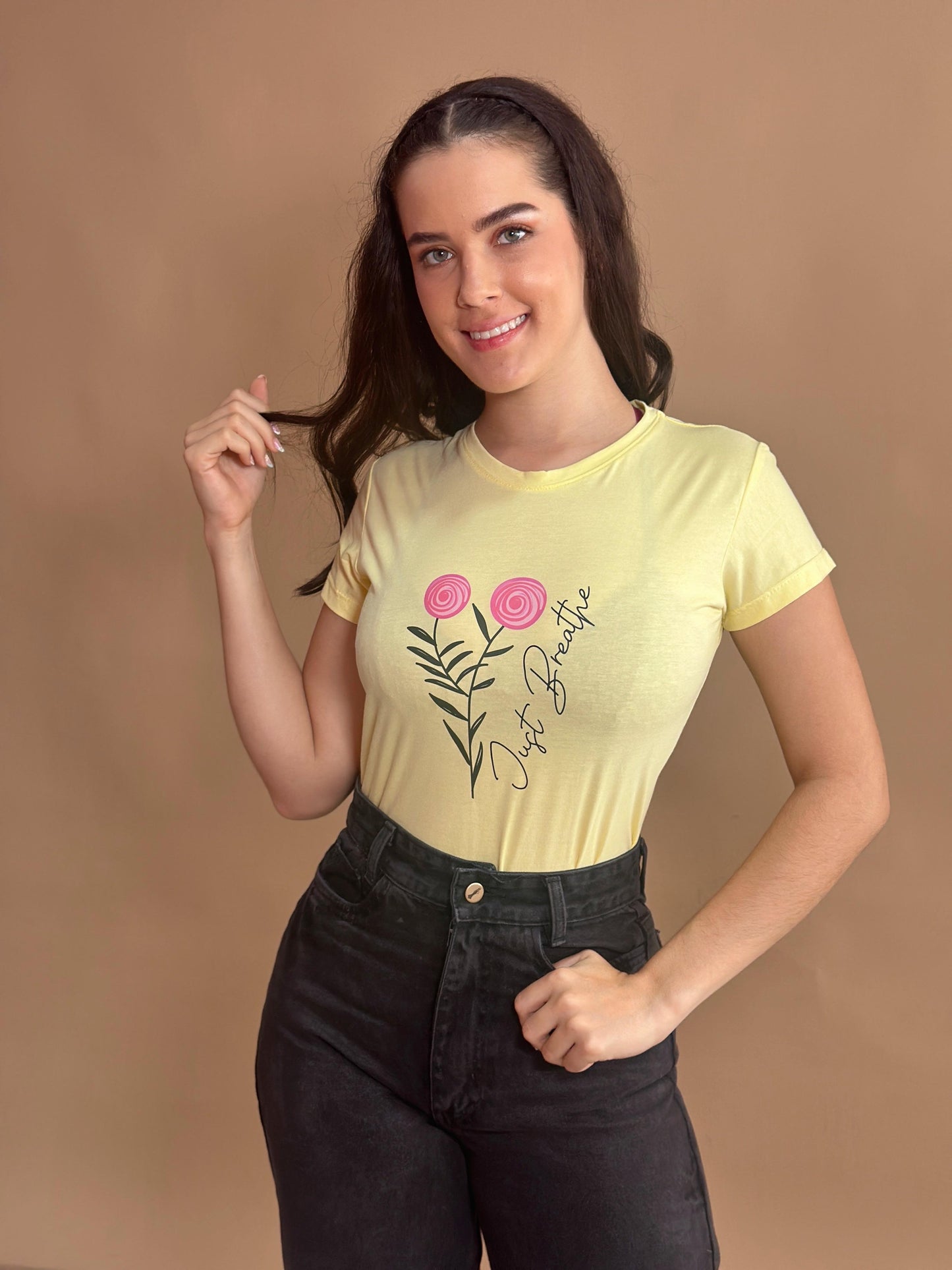 Básica Estampada Amarilla Flor