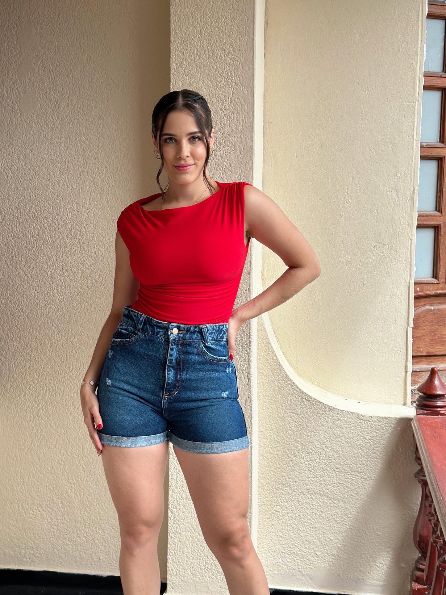 Short Libano Oscuro