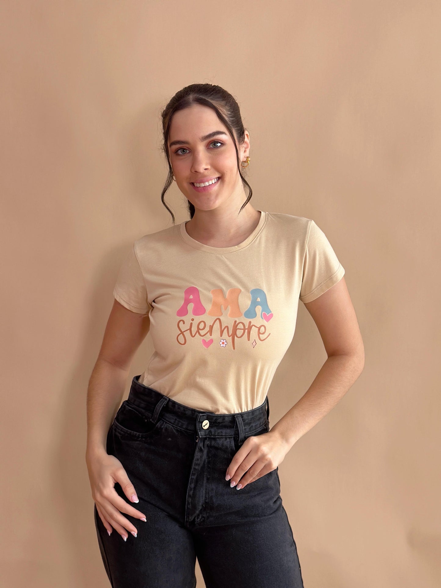 Básica Estampada Beige Ama Siempre